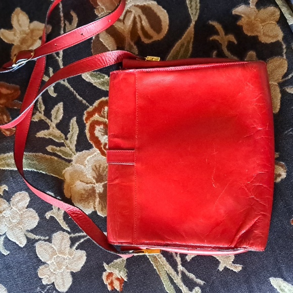 Woman's red purse. BALLY made in Italy. - Picture 2 of 12